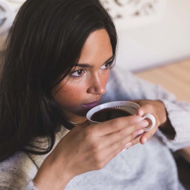 Ansiedade: 5 itens em cima da mesa que te deixam ansioso sem que você perceba